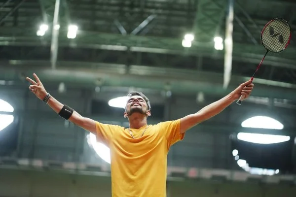 badminton players celebrating